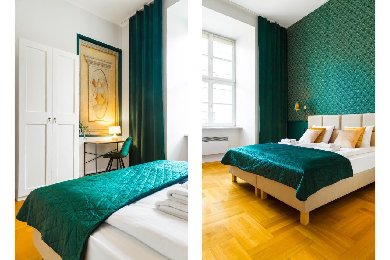 Glamorous Apartment In Heart Of Old Town Краков Экстерьер фото